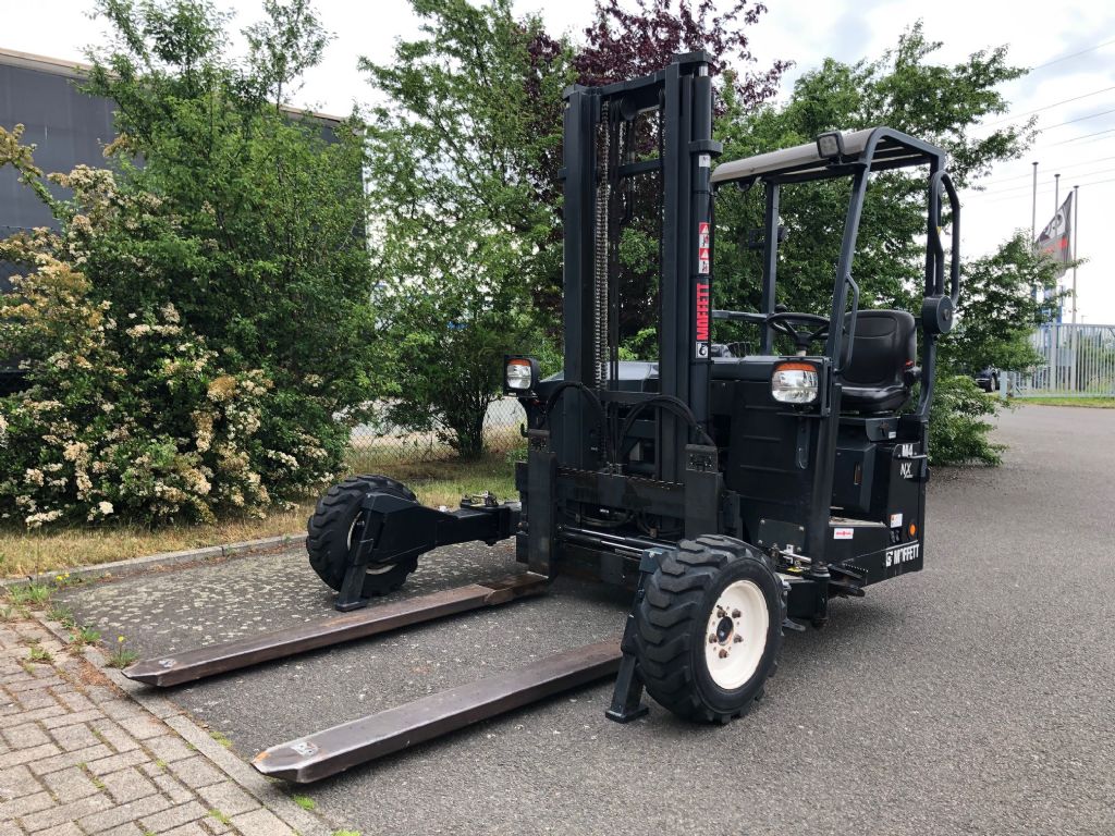 Moffett M4 25.3 NX Mitnahmestapler www.staplerzentrum-leipzig.de Moffett M4 25.3 NX Mitnahmestapler www.staplerzentrum-leipzig.de