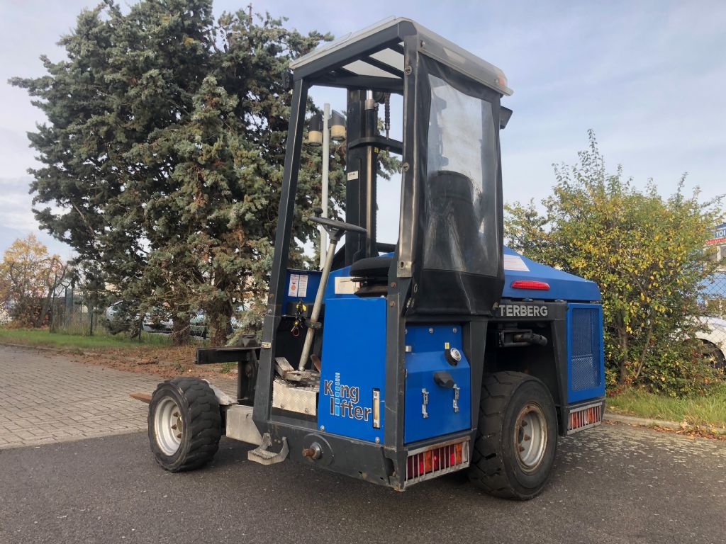 Terberg TKL-M-3x3 Mitnahmestapler www.staplerzentrum-leipzig.de Terberg TKL-M-3x3 Mitnahmestapler www.staplerzentrum-leipzig.de