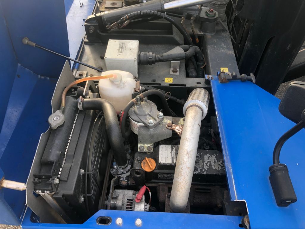 Terberg TKL-M-3x3 Mitnahmestapler www.staplerzentrum-leipzig.de Terberg TKL-M-3x3 Mitnahmestapler www.staplerzentrum-leipzig.de