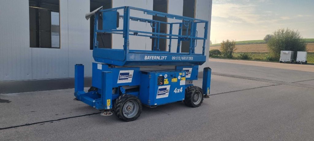 Genie GS3369RT Scherenarbeitsbhne www.arbeitsbuehnen-staplerverleih.de
