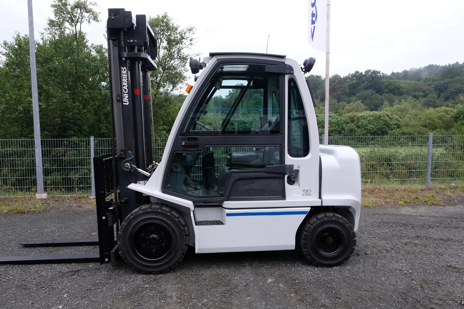 UniCarriers YG1D2A32Q Dieselstapler www.hangcha-gabelstapler.de