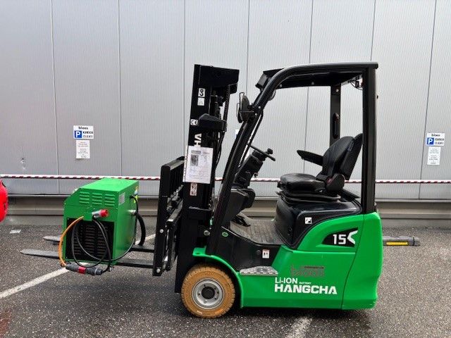 HC Hangcha CPDS15-XCY2G-SI Elektro 3 Rad-Stapler www.blaas-gabelstapler.com