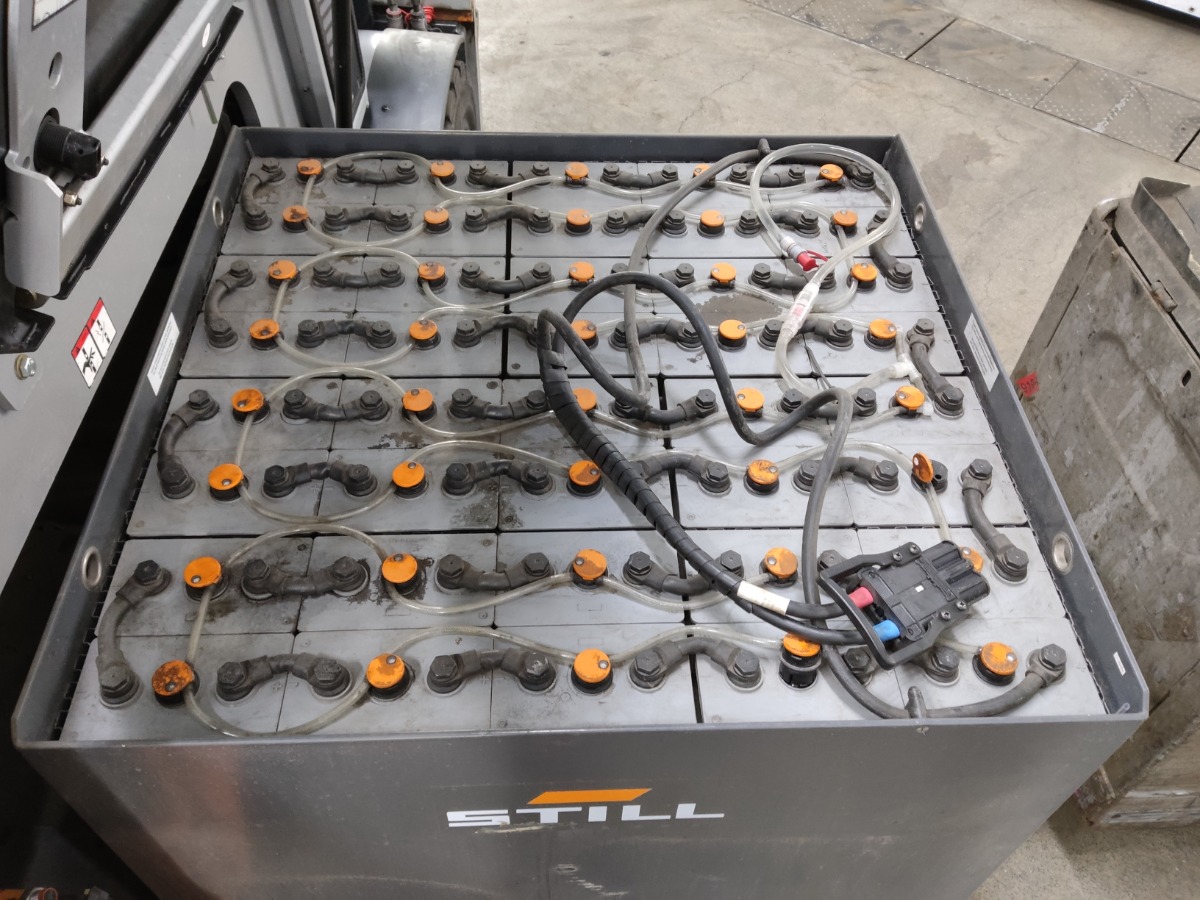 Still RX60-50/600 Elektro 4 Rad-Stapler www.blackforxx.com