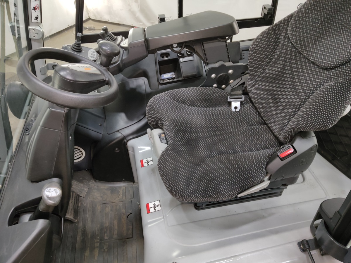 Still RX60-50/600 Empilhador el�trico de quatro rodas www.blackforxx.com