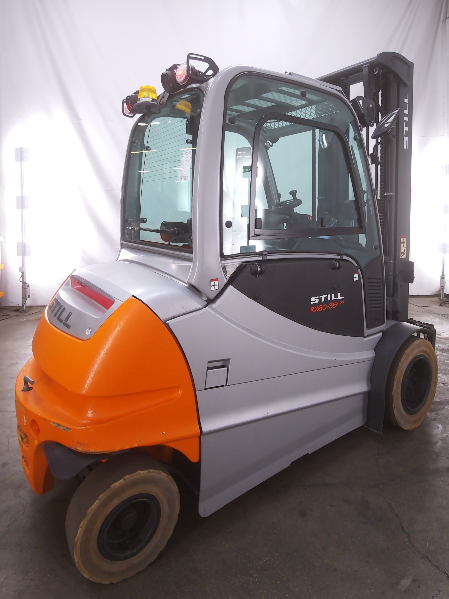 Still RX60-35/600 Elektro 4 Rad-Stapler www.blackforxx.com