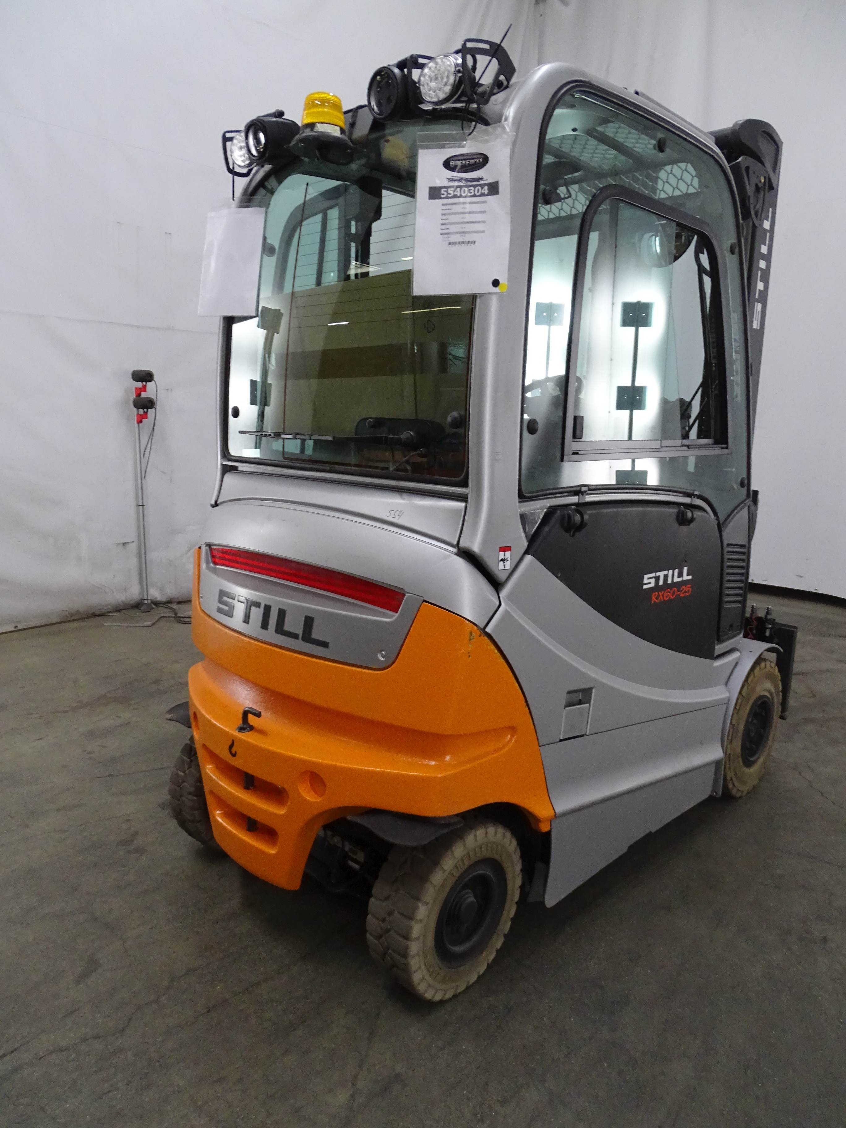 Still RX60-25 Elektryczny 4-kolowy www.blackforxx.com