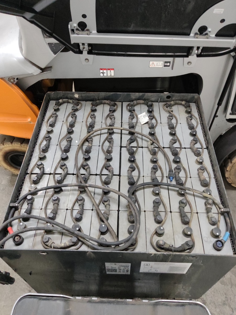 Still RX60-50 Elctrica de 4 ruedas www.blackforxx.com