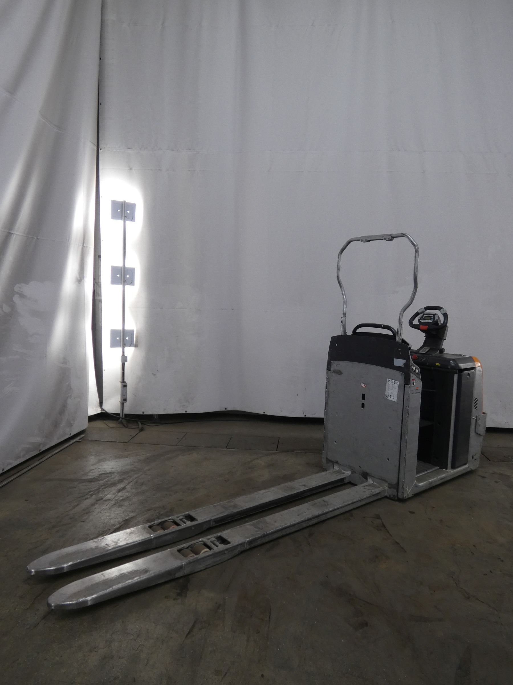 Still OPX25PLUS/520MM/2380 Niederhubkommissionierer www.blackforxx.com