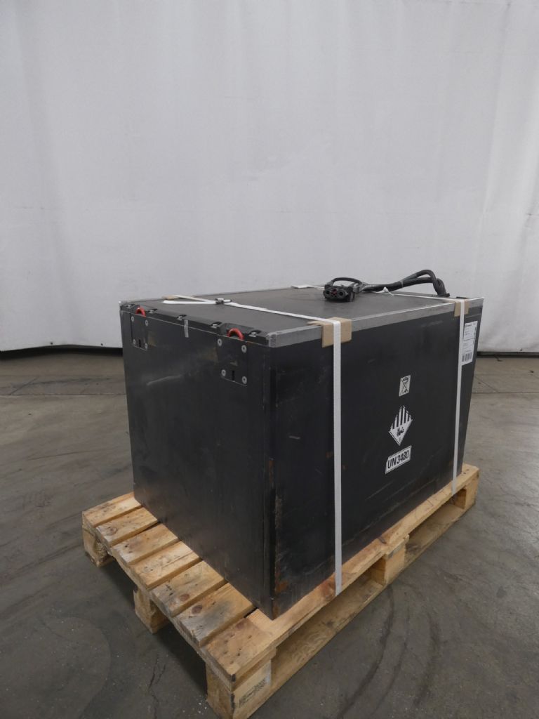 WEITERE 90V268AH/LIION Other www.blackforxx.com