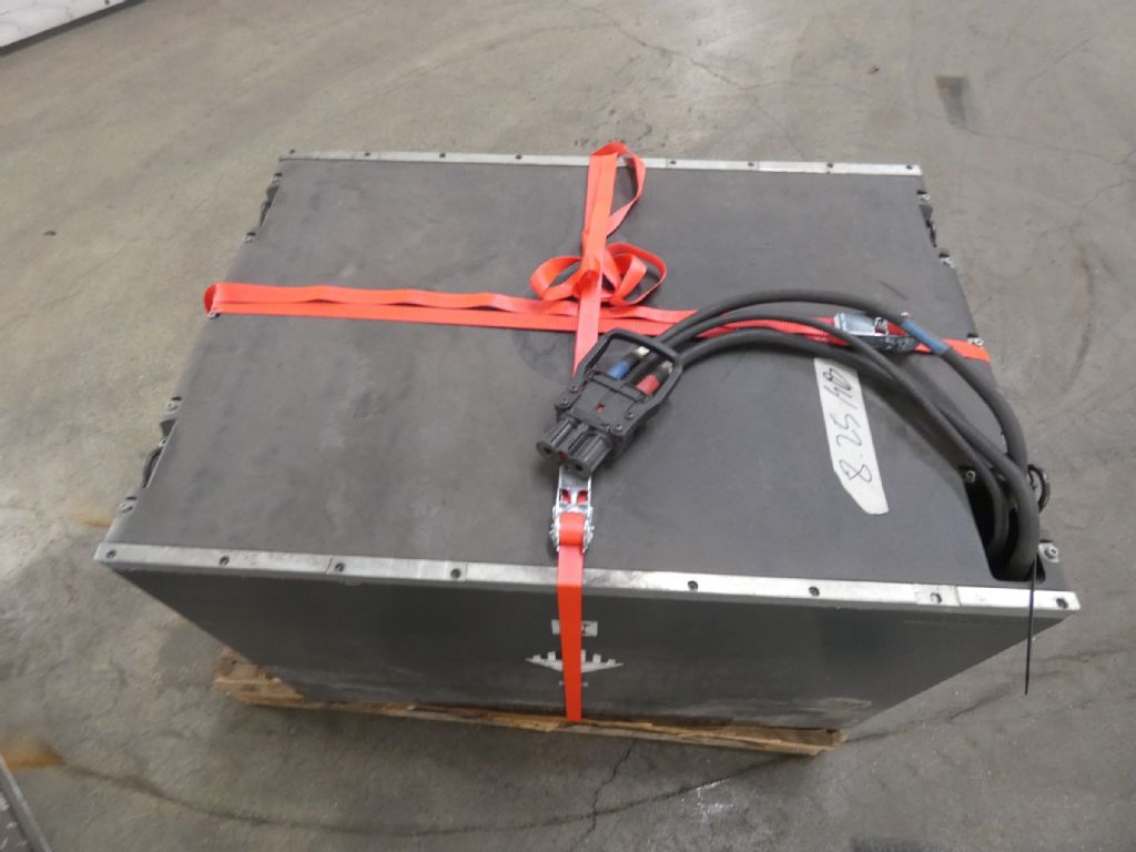 WEITERE 90V268AH/LIION Other www.blackforxx.com