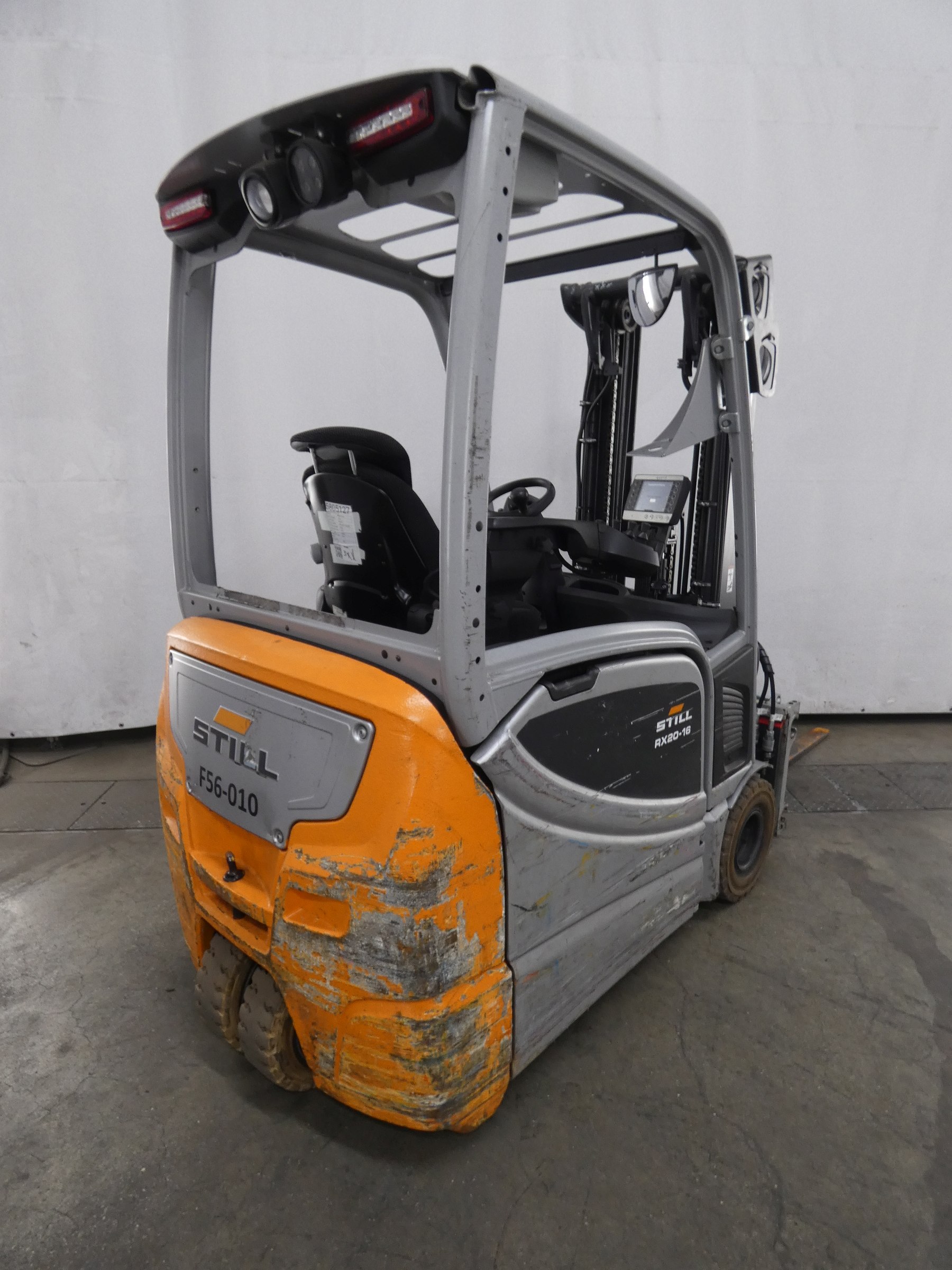 Still RX20-16 Elektro 3 Rad-Stapler www.blackforxx.com