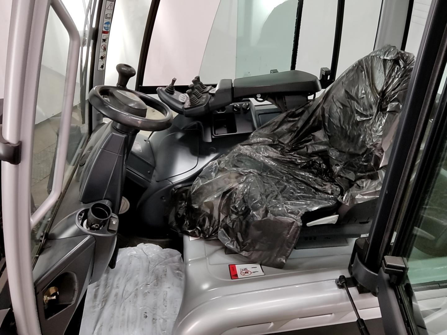 STILL RX60-50/600 Elektro 4 Rad-Stapler www.blackforxx.com