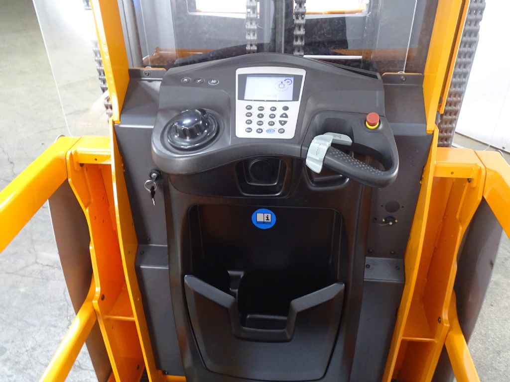 Still EK-X48 Selecionador de encomendas de alta elevao www.blackforxx.com