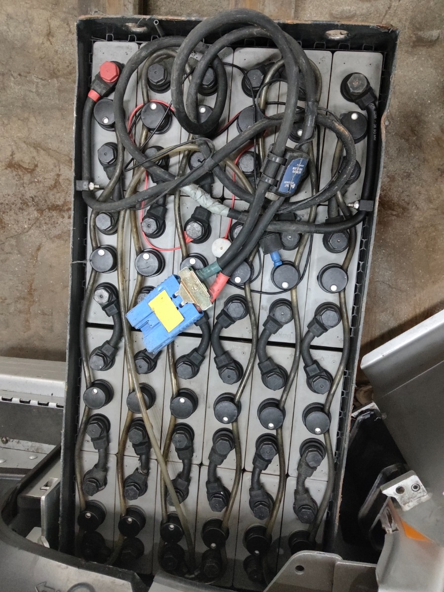 Still LTX70 Schlepper www.blackforxx.com