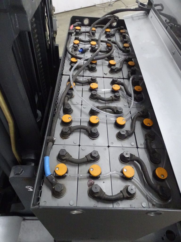 STILL FM-X20 Schubmaststapler www.blackforxx.com