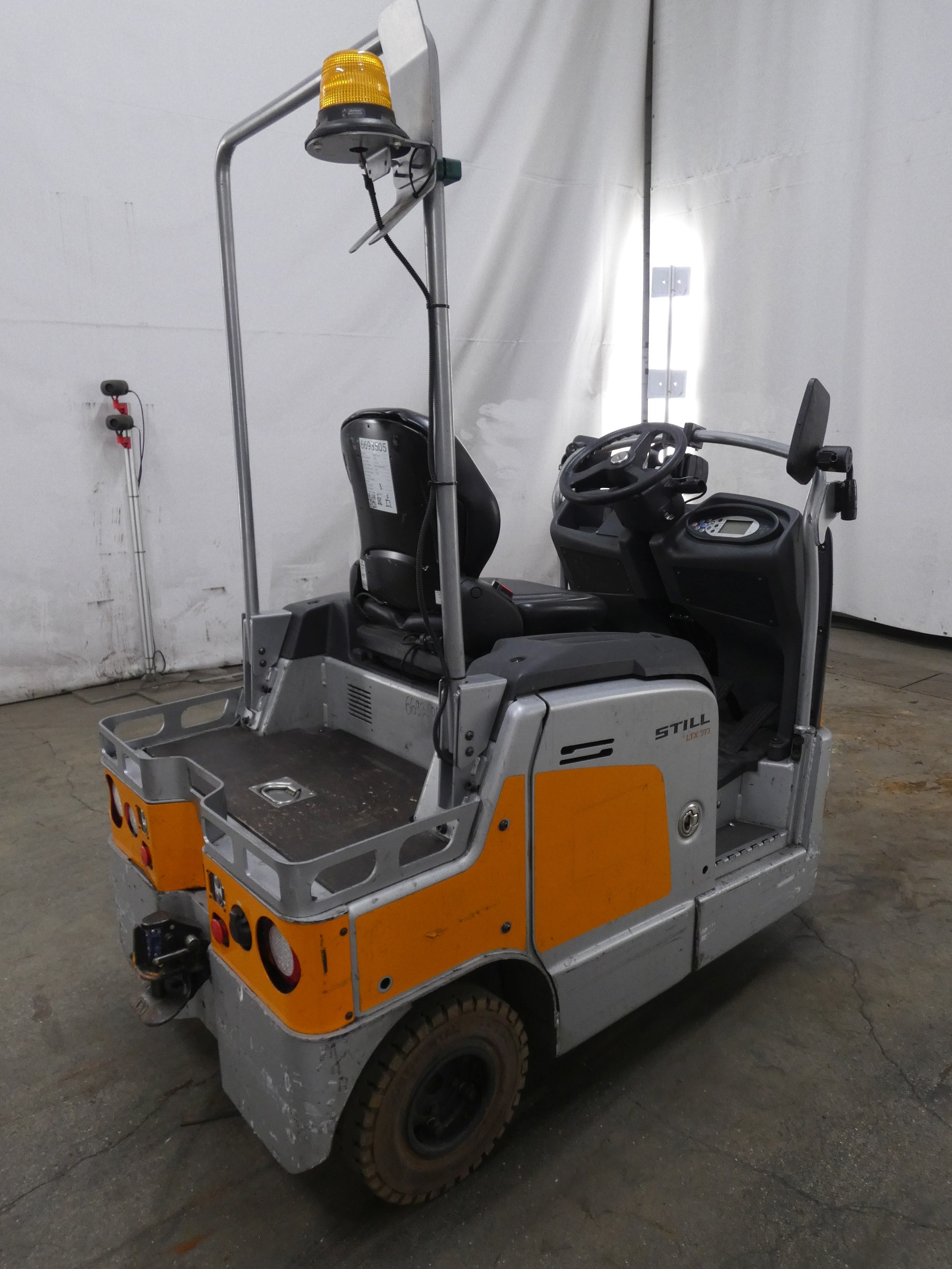 Still LTX70 Schlepper www.blackforxx.com