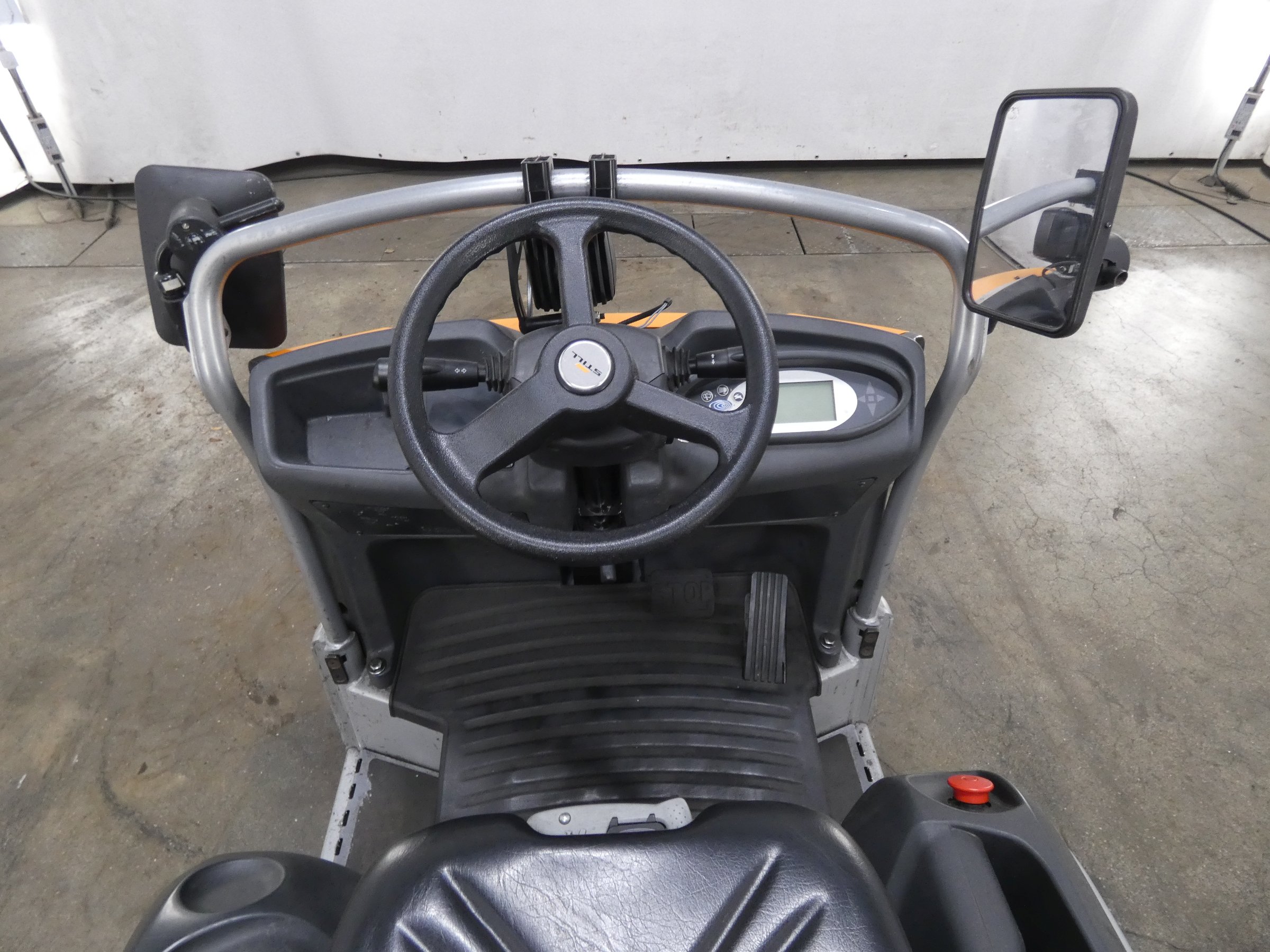 Still LTX70 Schlepper www.blackforxx.com