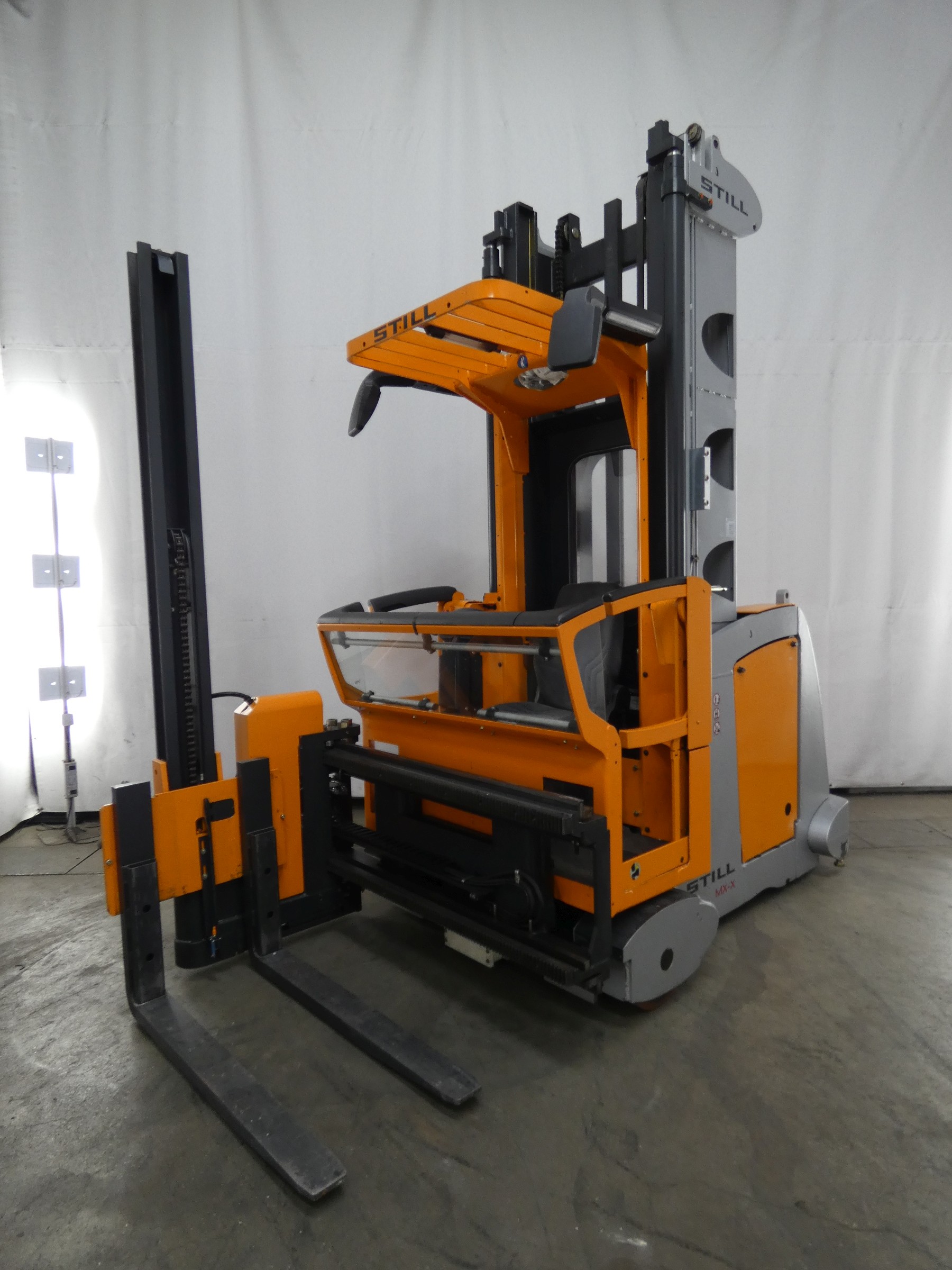 Still MX-X Recoge Pedidos nivel alto www.blackforxx.com