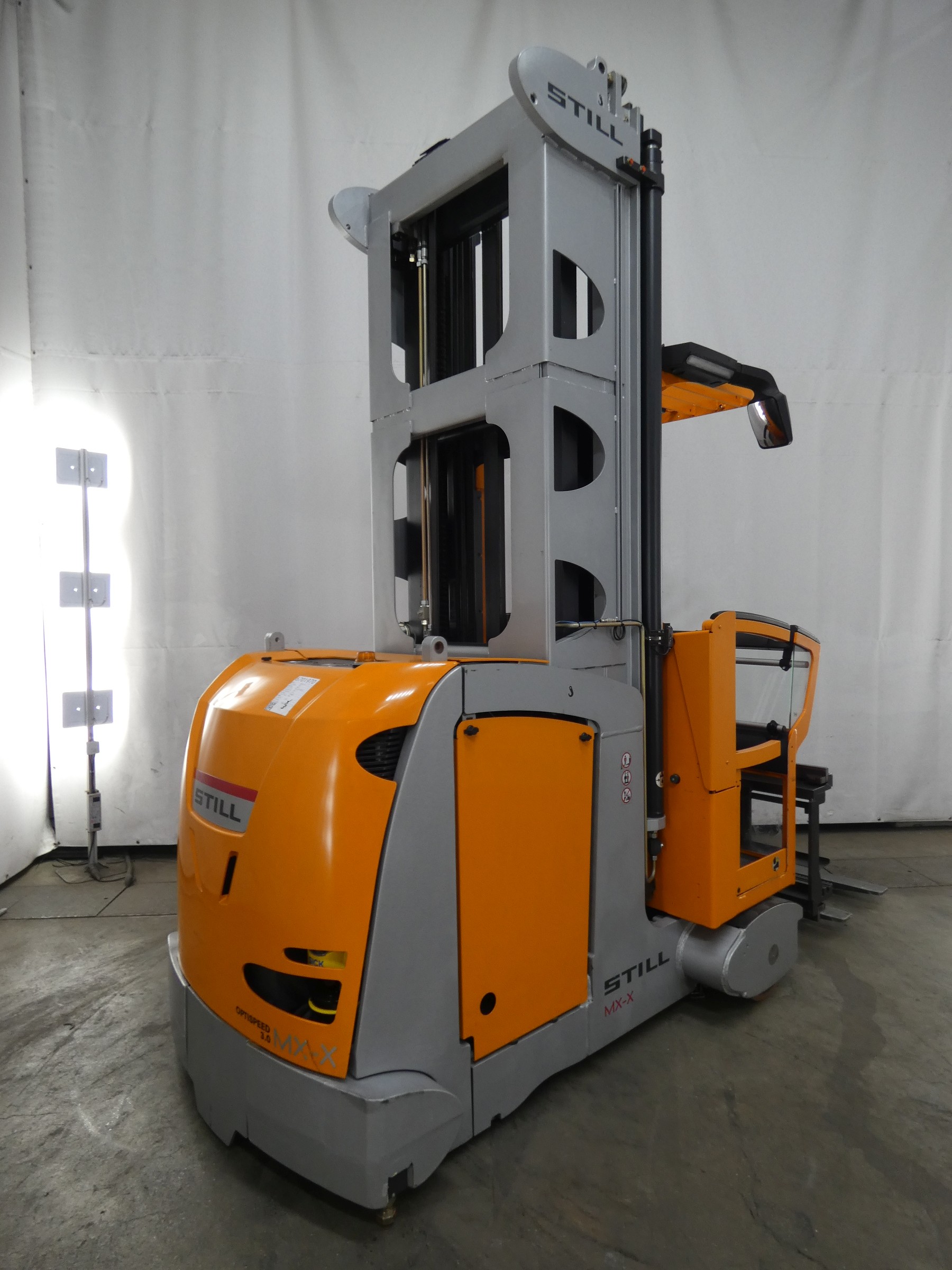 Still MX-X Recoge Pedidos nivel alto www.blackforxx.com