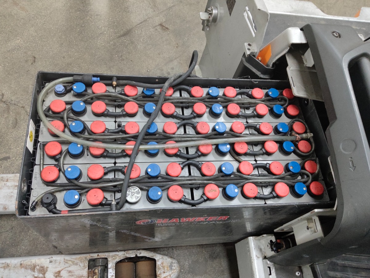 Still LTX70 Schlepper www.blackforxx.com