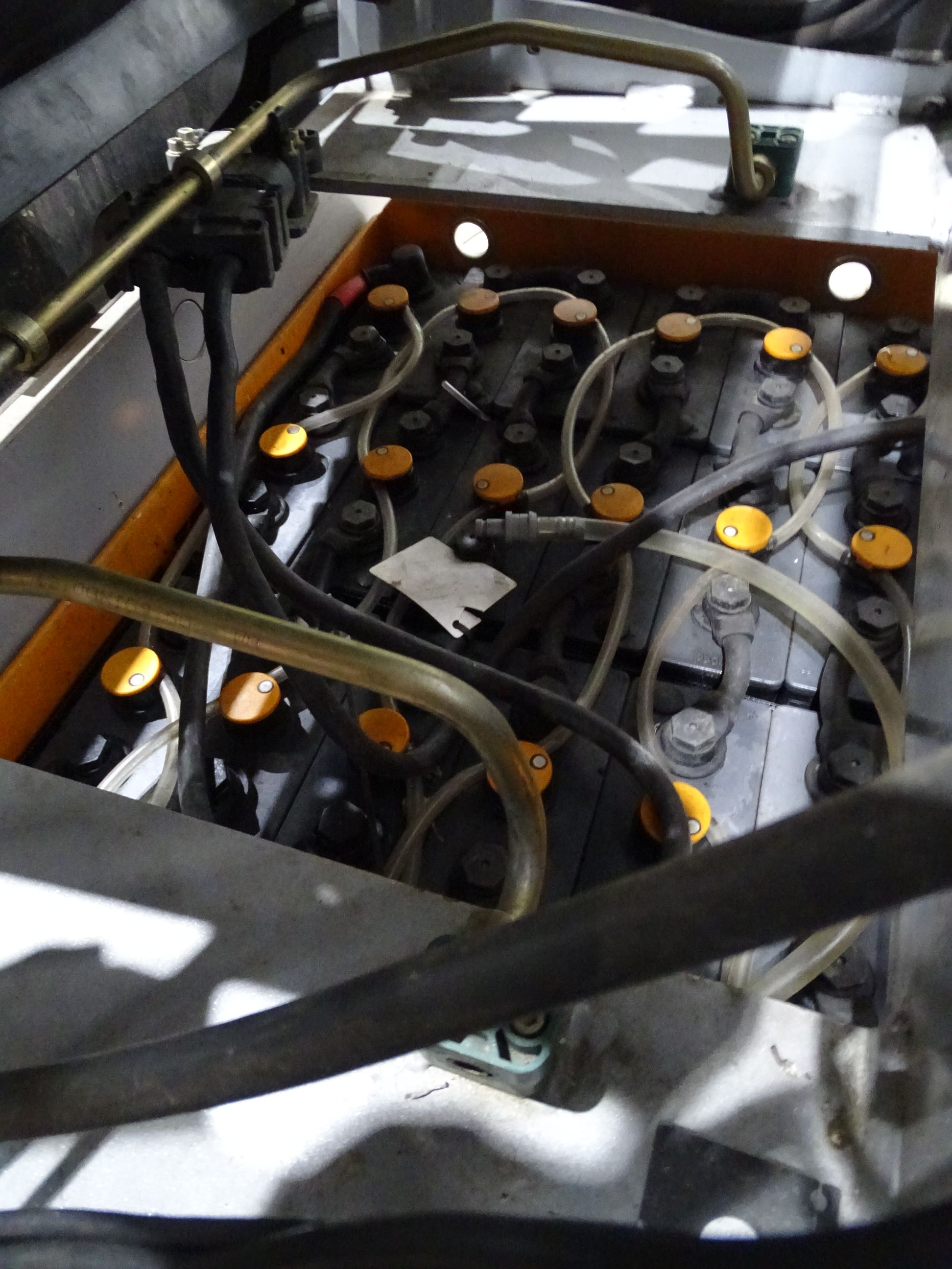 Still EK-X Selecionador de encomendas de alta elevao www.blackforxx.com