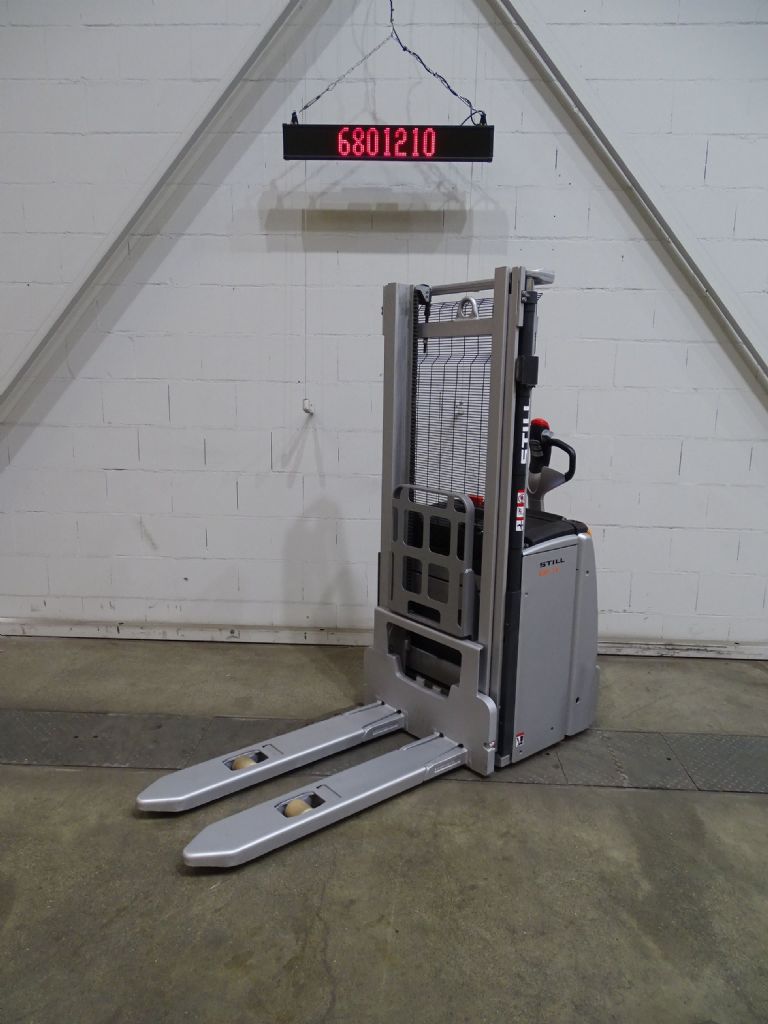 Still EXV14/BATT.NEU Stoccatore www.blackforxx.com