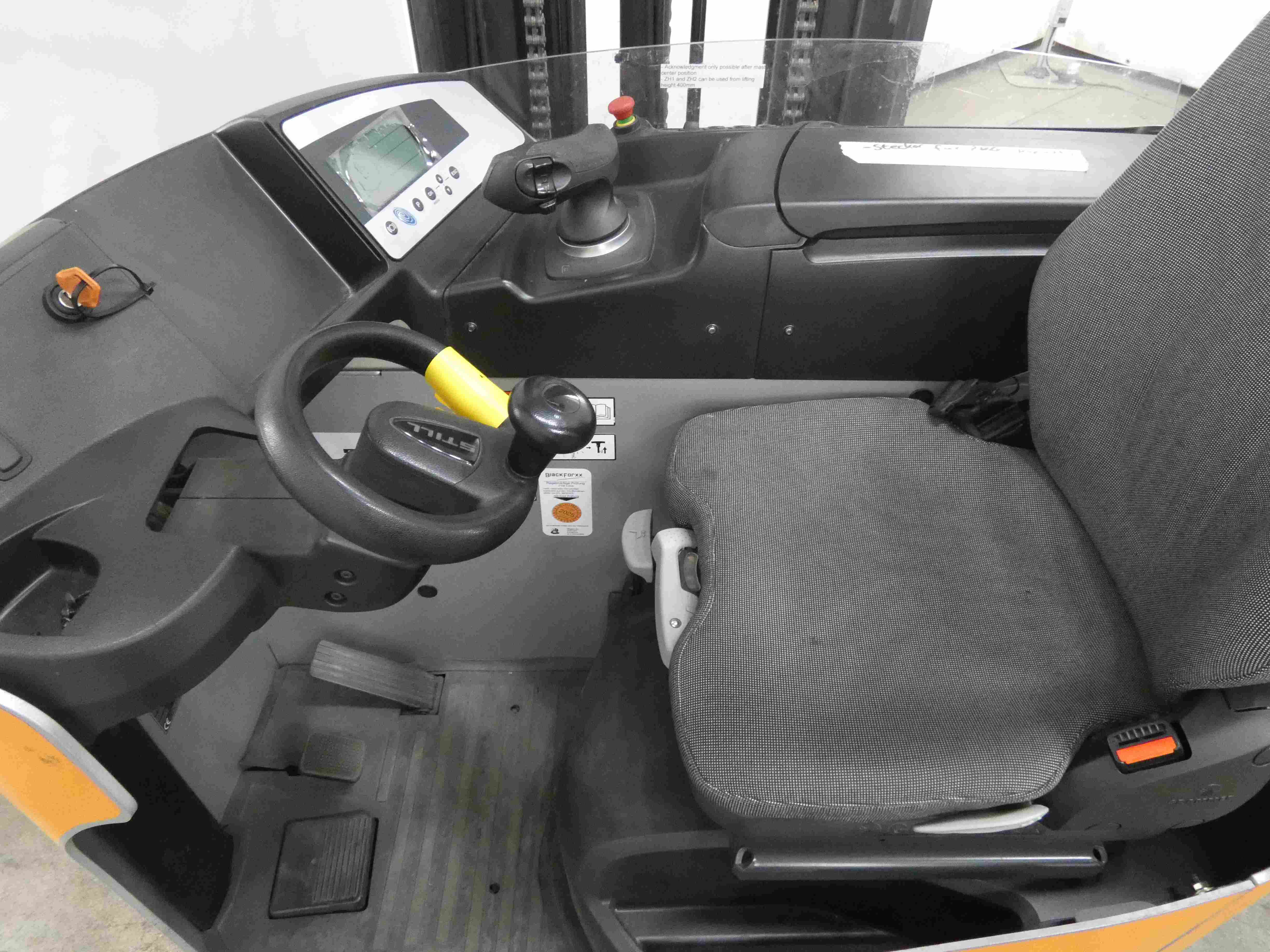 STILL FM-X17 Штабелeр-ричтрак www.blackforxx.com