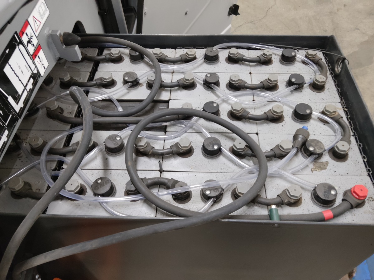 STILL RX20-14/DRIVEIN Electric 3-wheel forklift www.blackforxx.com