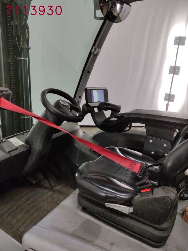 STILL RX60-35/LIION Empilhador el�trico de quatro rodas www.blackforxx.com