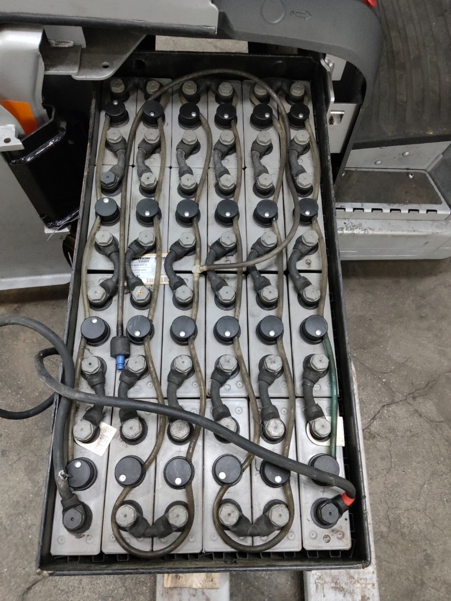 Still LTX70 Tracteur www.blackforxx.com