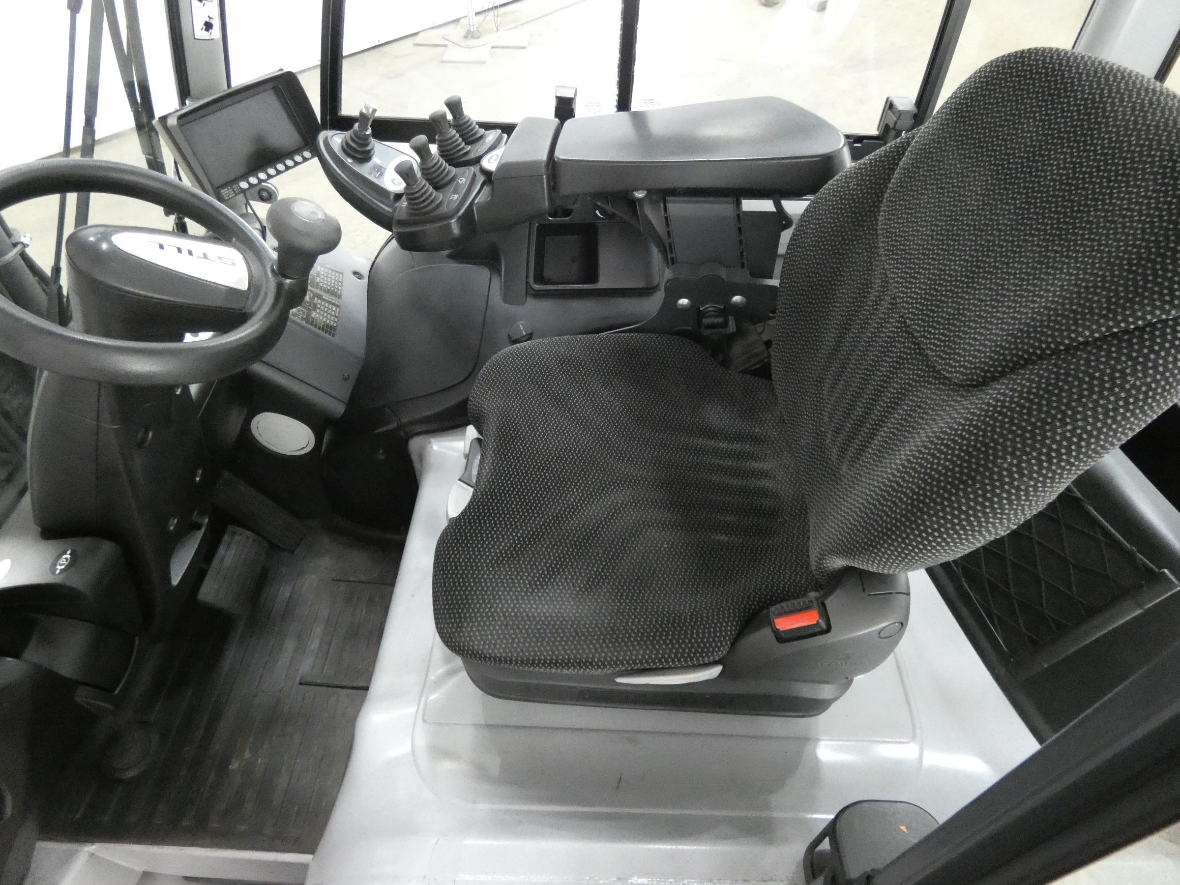 Still RX60-25 Elektryczny 4-kolowy www.blackforxx.com