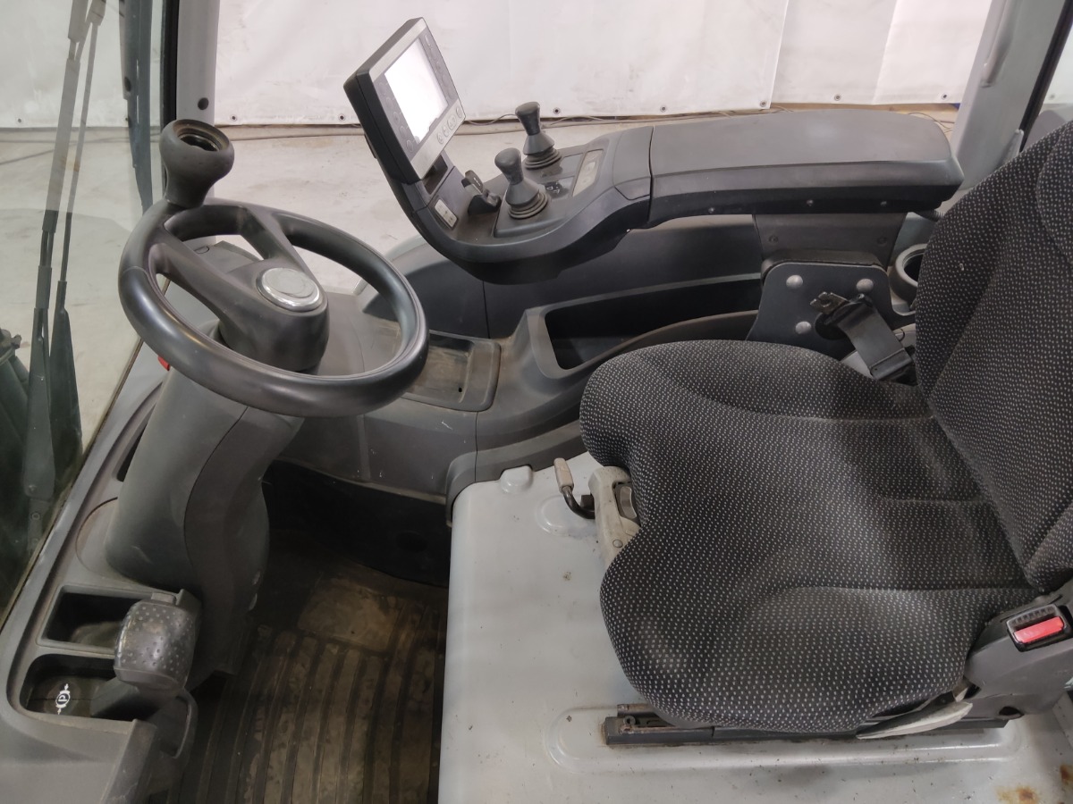 STILL RX20-20P Chariot �lectrique � 4 roues www.blackforxx.com