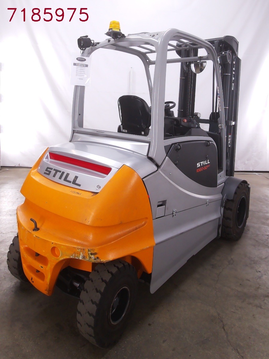 Still RX60-50/600 Elctrica de 4 ruedas www.blackforxx.com