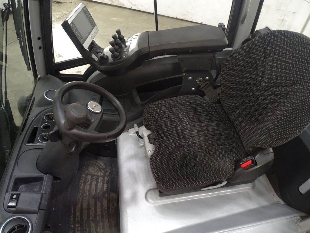 STILL RX20-18 Elektro 3 Rad-Stapler www.blackforxx.com