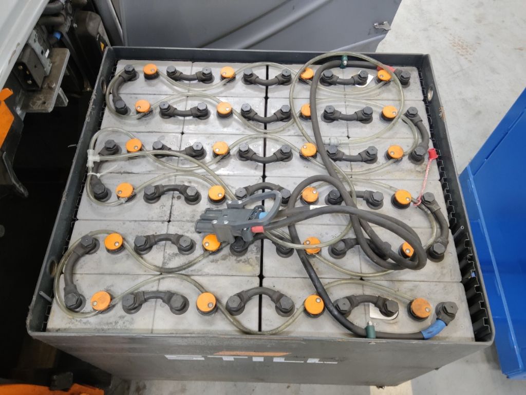 STILL RX20-20L Empilhador el�trico de tr�s rodas www.blackforxx.com