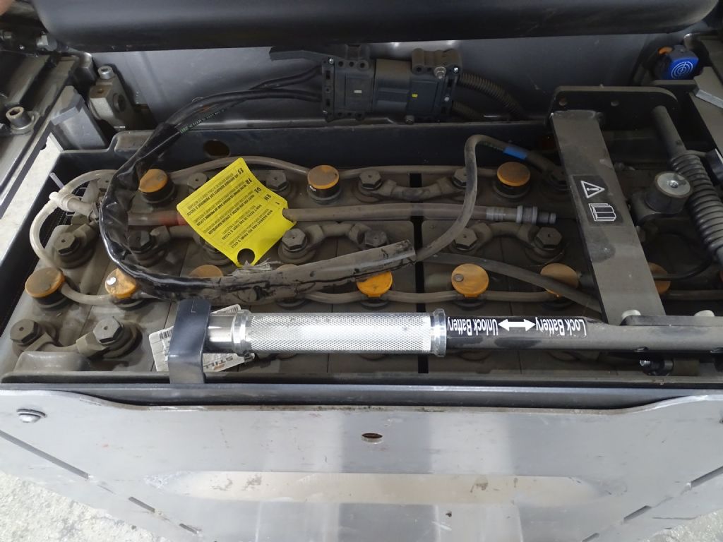 STILL FXH20N/2400MM Electric Pallet Truck www.blackforxx.com