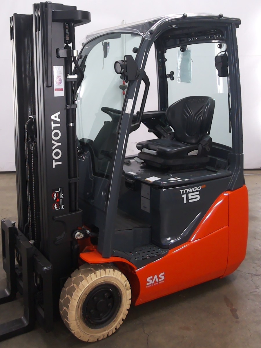 Toyota 8FBE15T Electric 3-wheel forklift www.blackforxx.com