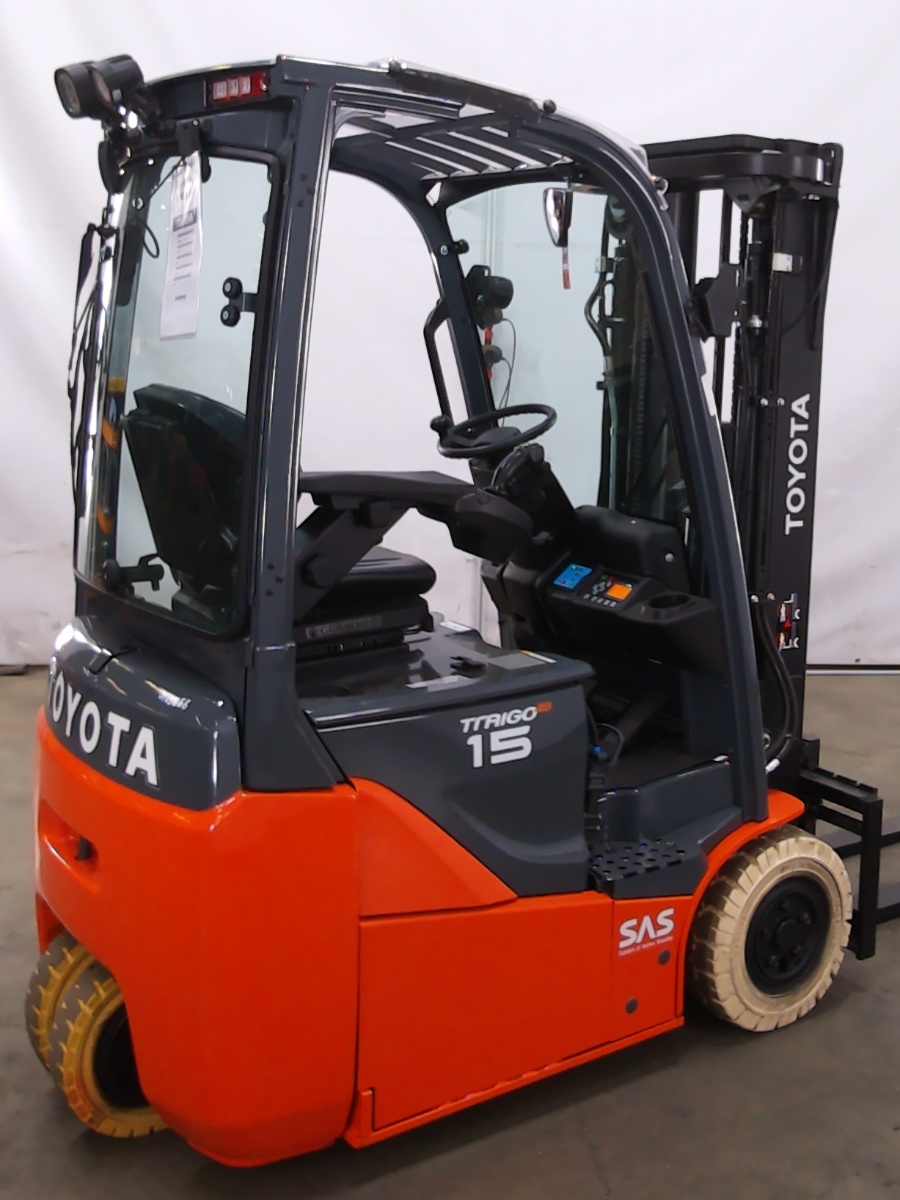 Toyota 8FBE15T Electric 3-wheel forklift www.blackforxx.com