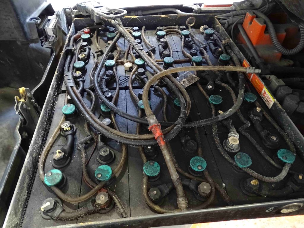 Linde E16P-02 Electric 4-wheel forklift www.blackforxx.com