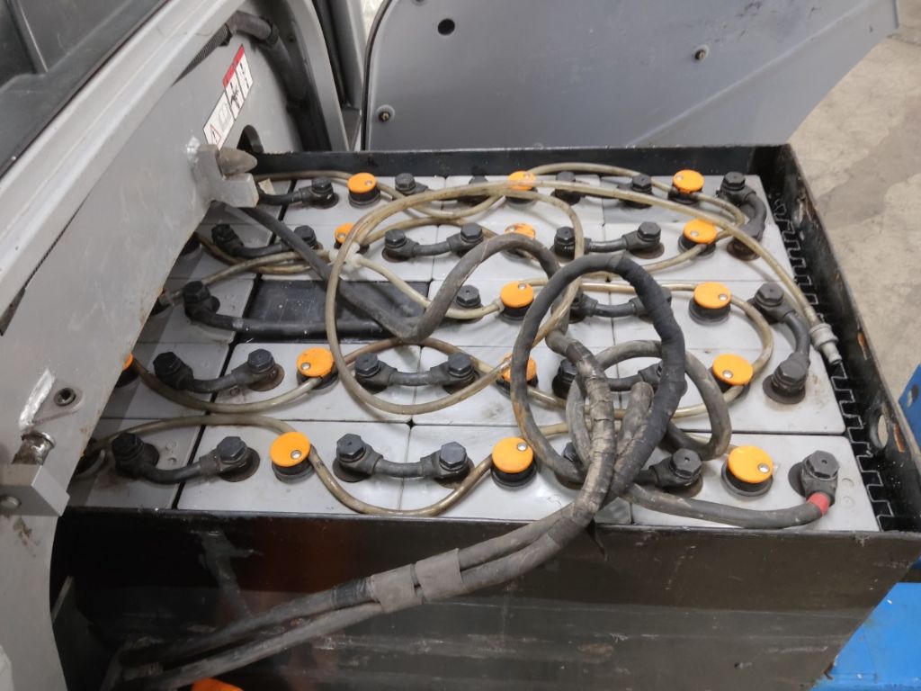 Still RX20-20 Elektro 3 Rad-Stapler www.blackforxx.com