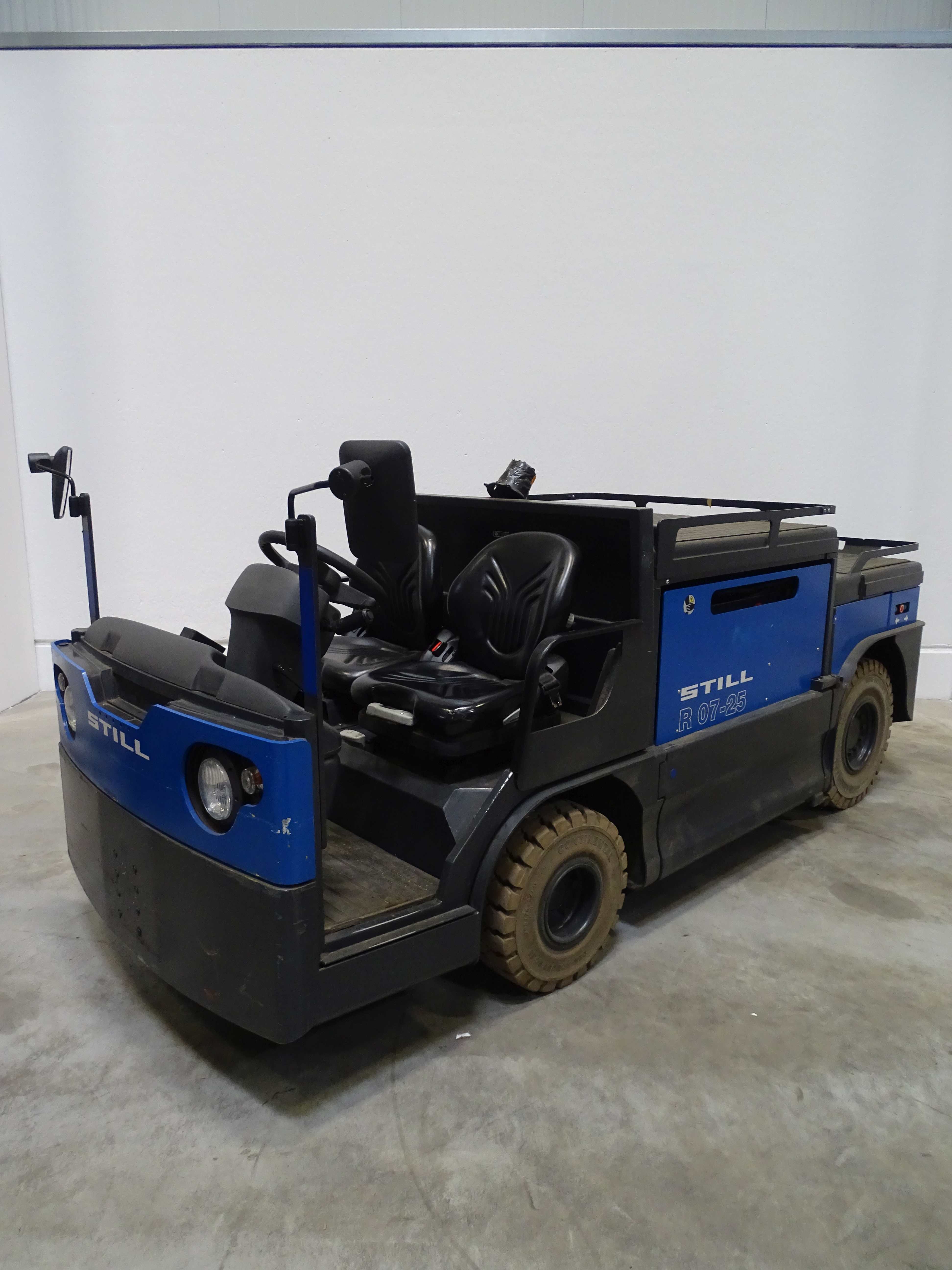 Still R07-25L/SONDERBAU Tow Tractor www.blackforxx.com