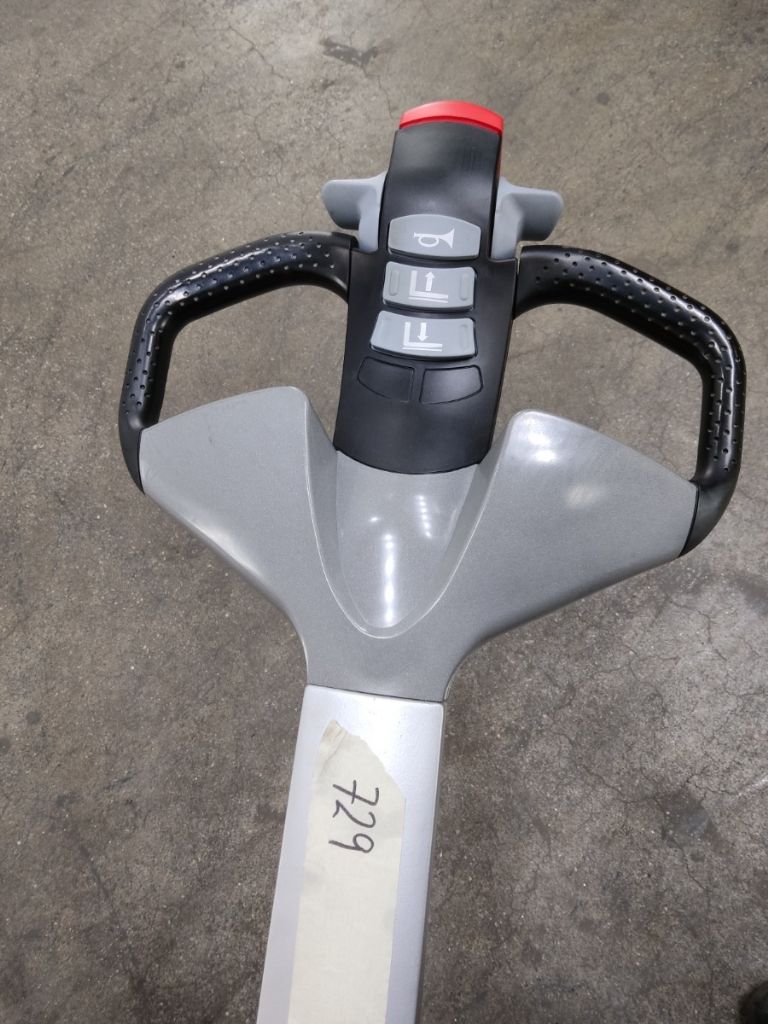 Still EXV14/BATT.NEU Porta-paletes de alta elevao www.blackforxx.com