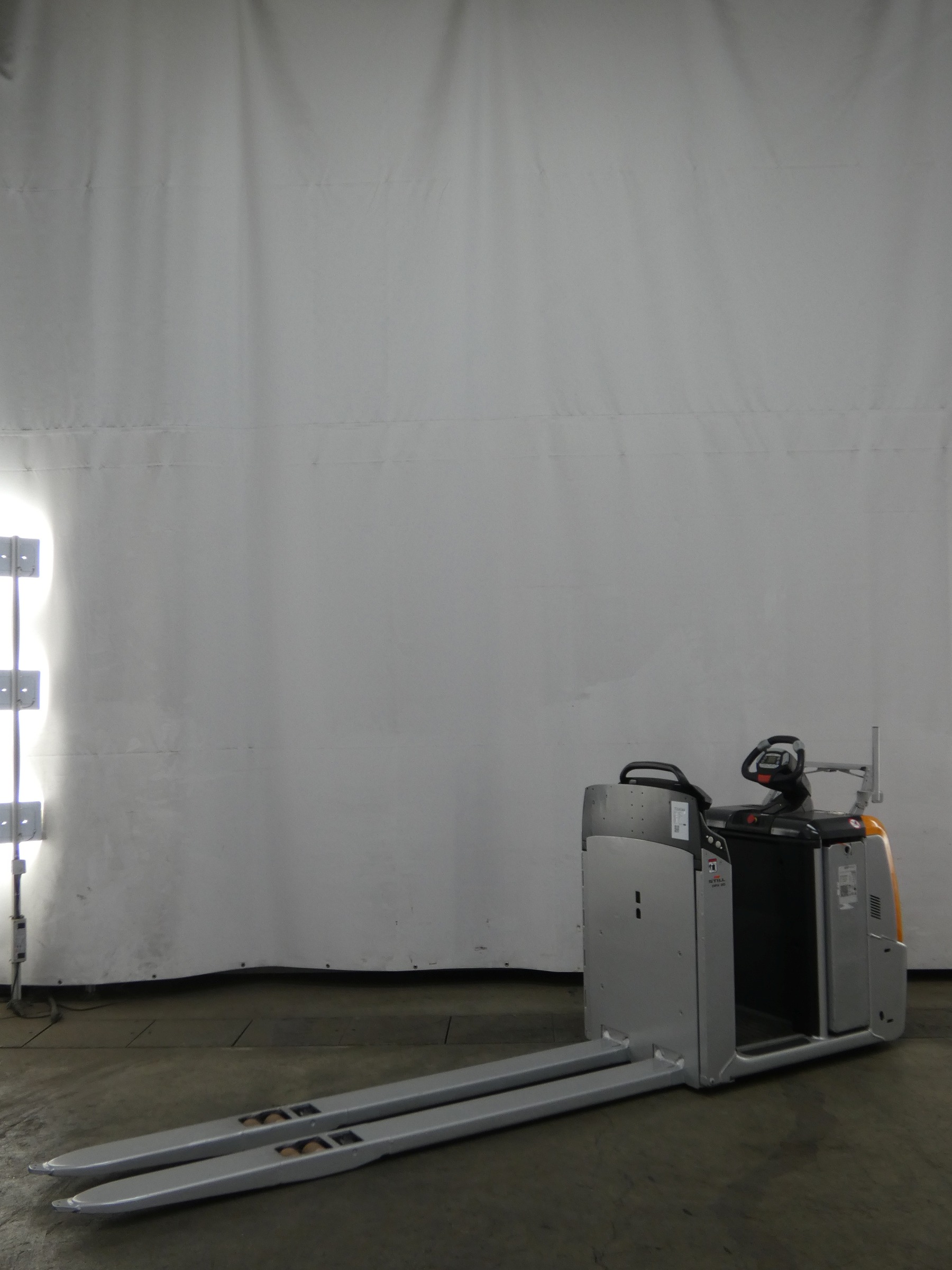 Still OPX20/2380MM/BATT.NE Niederhubkommissionierer www.blackforxx.com