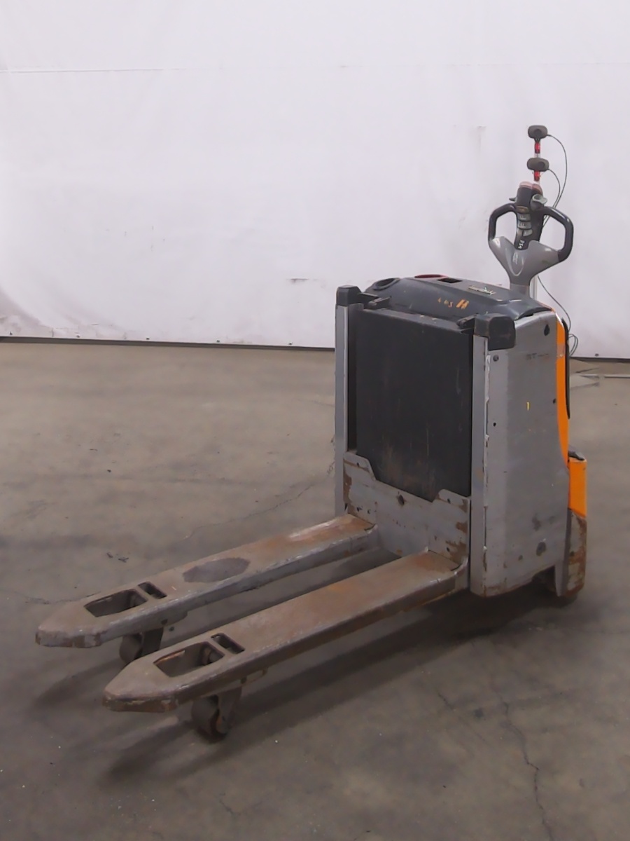 Still EXU-H18 High Lift stacker www.blackforxx.com