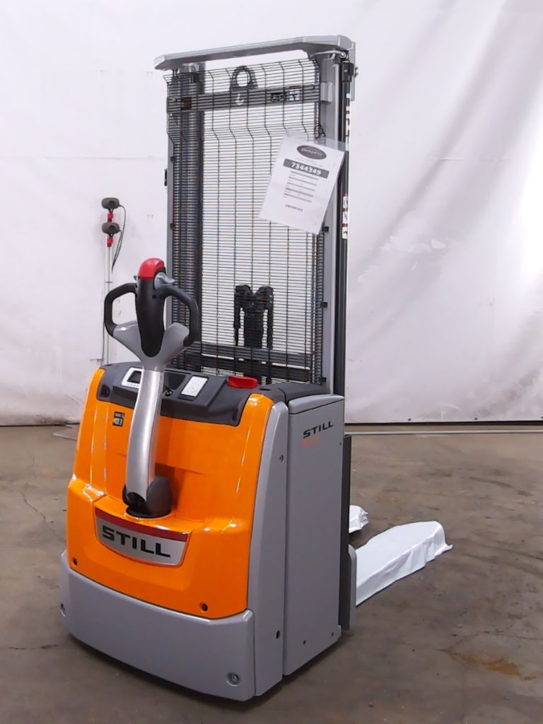 Still EXV14/BATT.NEU Porta-paletes de alta elevao www.blackforxx.com