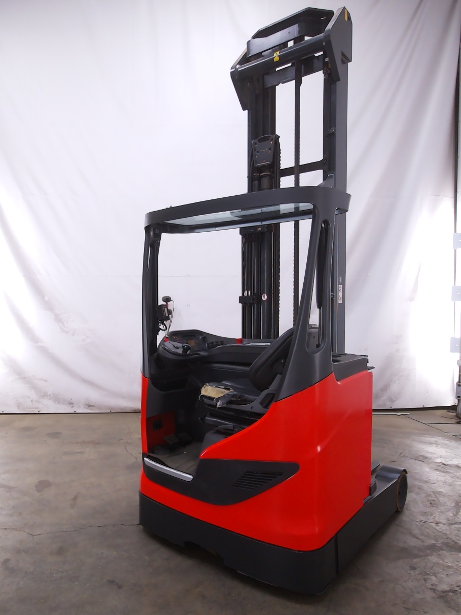 Linde R14-01 Schubmaststapler www.blackforxx.com