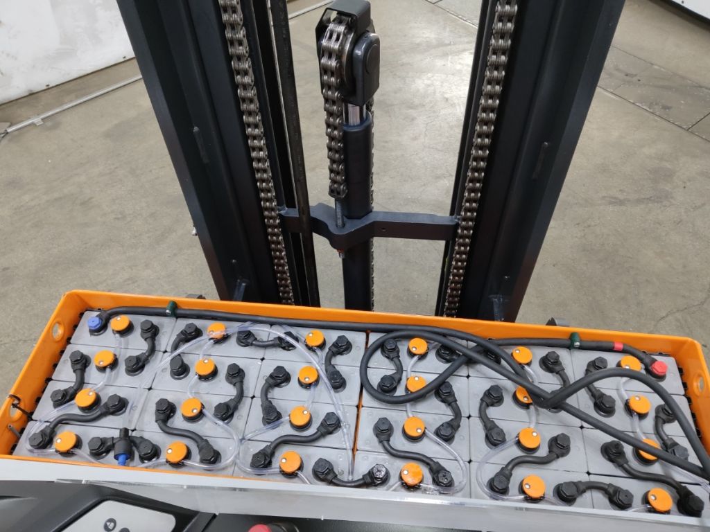 Still FM-X10 Schubmaststapler www.blackforxx.com