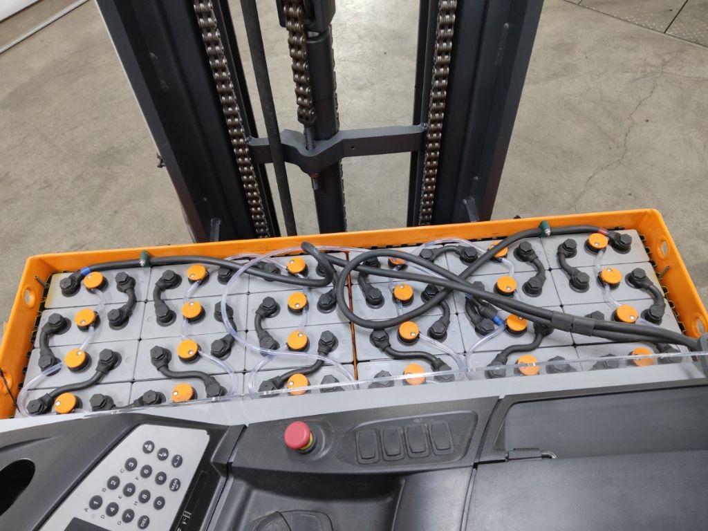 Still FM-X10 Schubmaststapler www.blackforxx.com