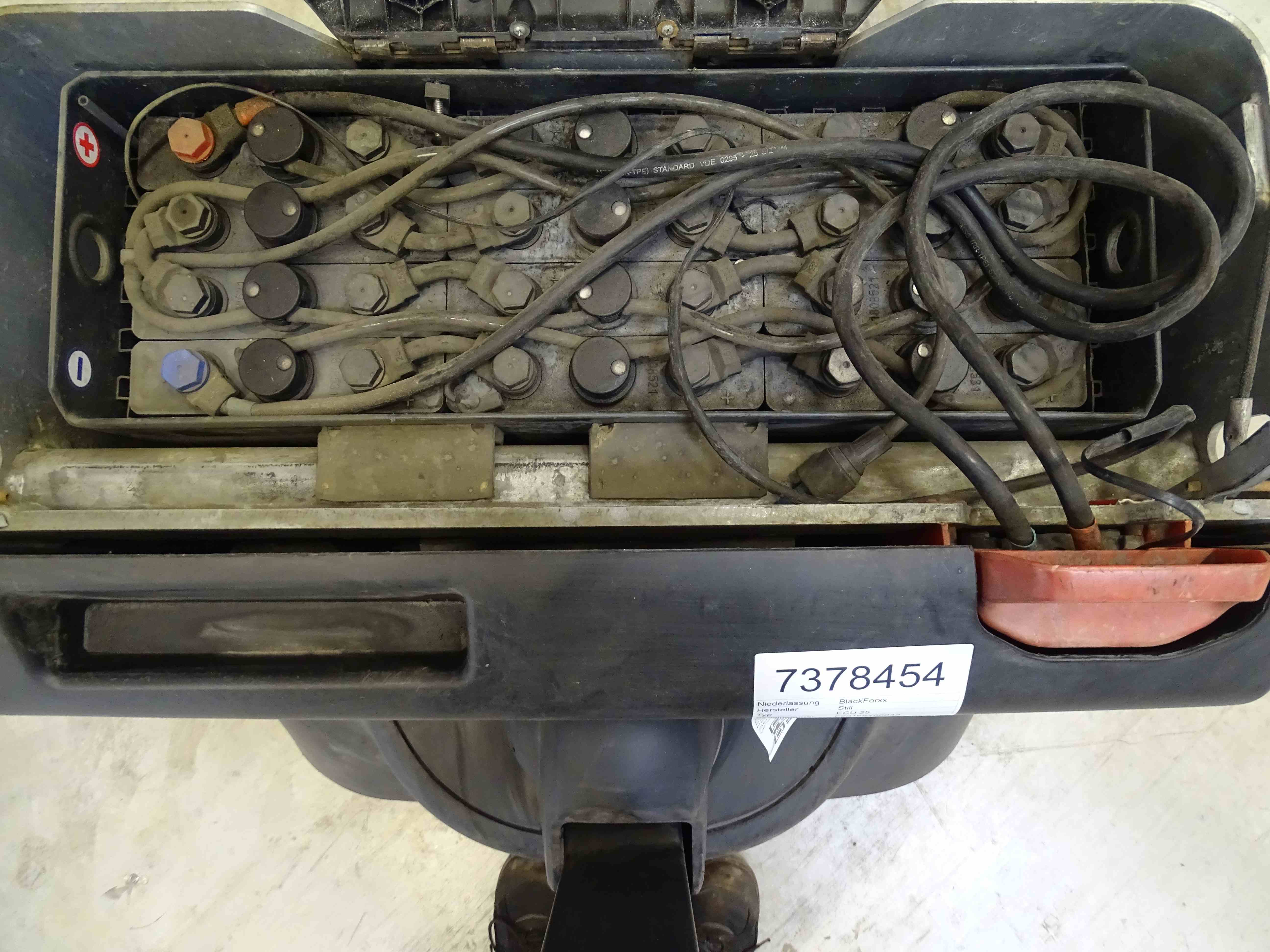 Still ECU25/980MM Pallettruck www.blackforxx.com