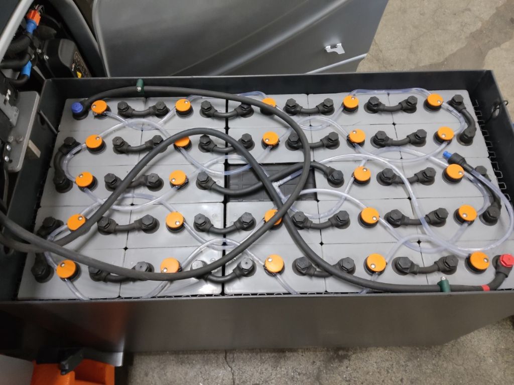 STILL RX20-14C Electric 3-wheel forklift www.blackforxx.com